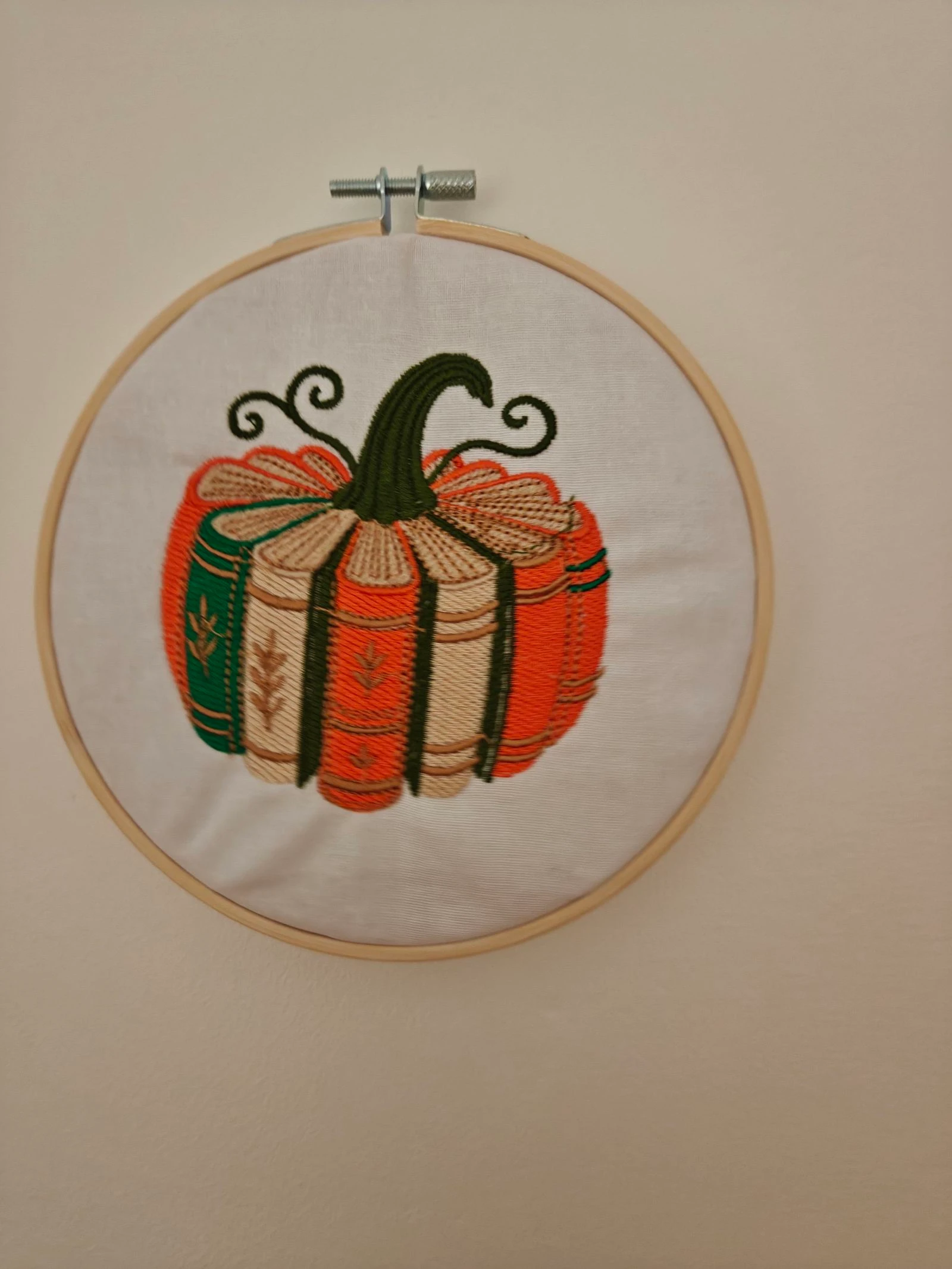Círculo de bordado artesanal abóbora – photo 3